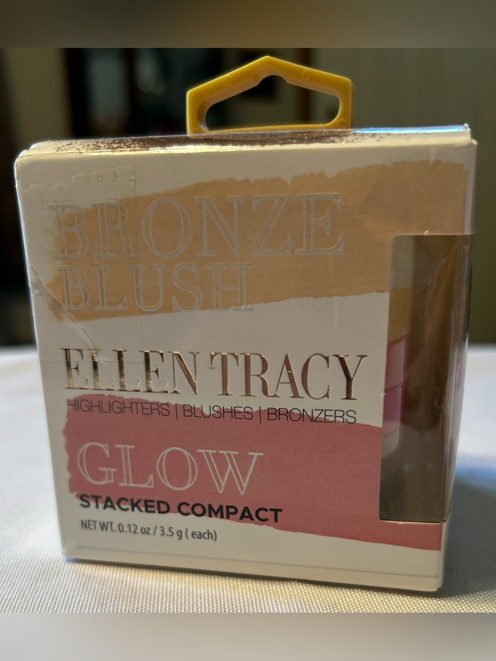 Ellen Tracy Bronze Blush & Pink Glow Compact
